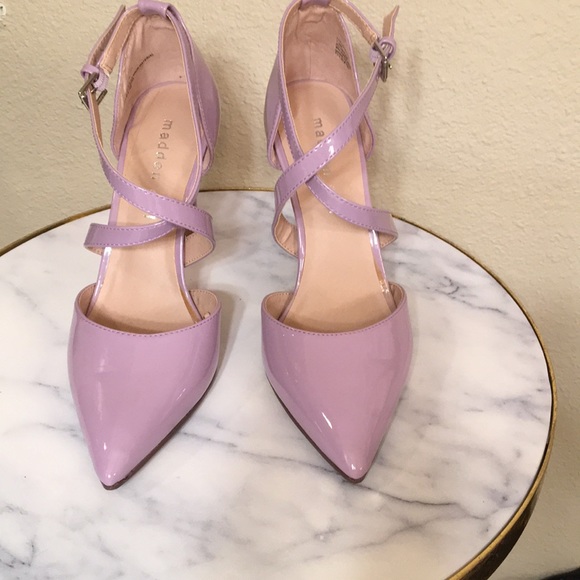 NWT Gorgeous lilac strappy pointed toe heels - Picture 2 of 13
